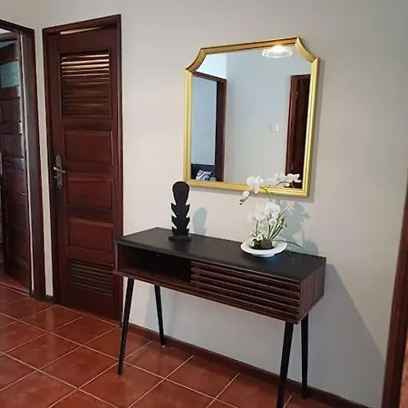 Roomy & Patio - 2 Bedroom Flat Porto Exterior photo