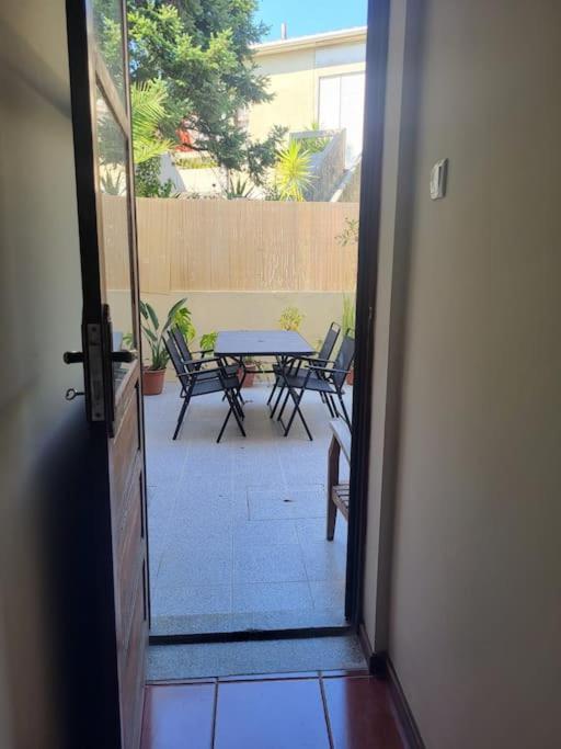 Appartement Roomy & Patio - 2 Bedroom Flat